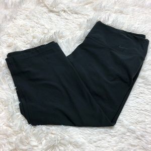 Nike dri fit cropped leggings